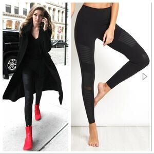 Alo Yoga High Waist Moto Leggings Size S in Black